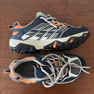 Kids Merrell Hiking Shoes Waterproof “Moab” Size 2